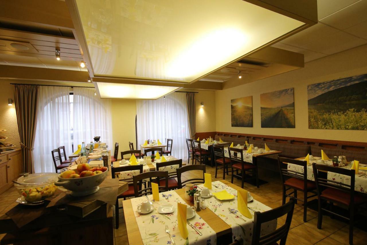 Tauberhotel Kette Вертхайм Екстериор снимка
